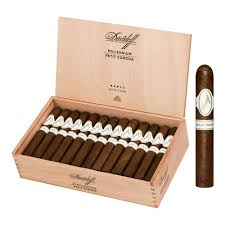 Cigarro Davidoff Millennium Petit Corona