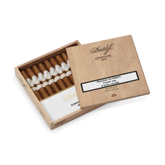 Cigarro Davidoff Signature No.2