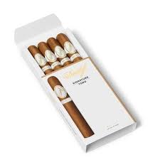 Firma de Davidoff Toro